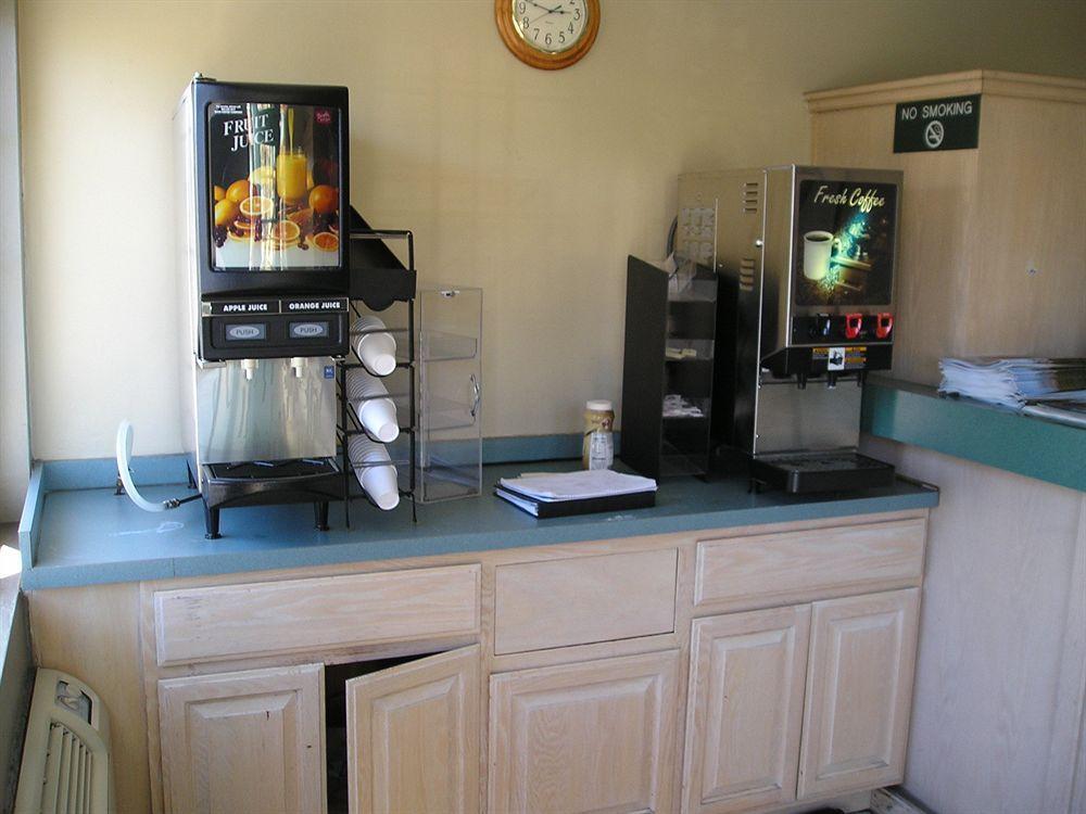 Gilroy Inn ภายนอก รูปภาพ